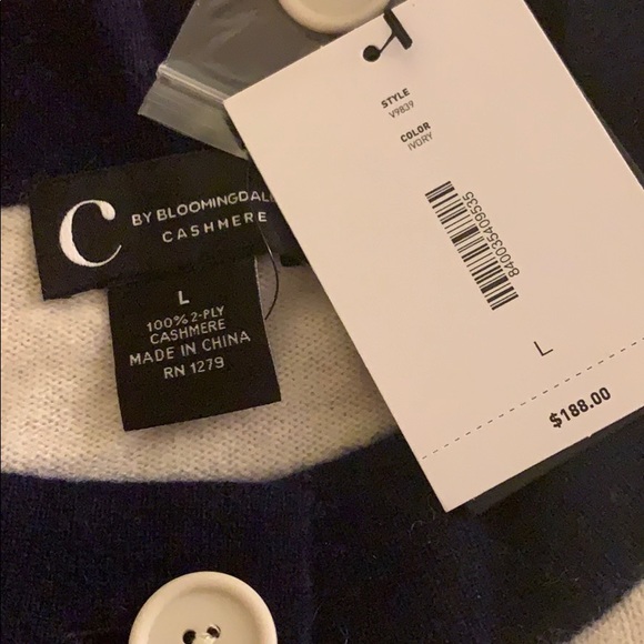 Ivory Cashmere Button Sweater - Bloomingdale’s NWT - Picture 3 of 5